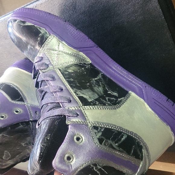 Custom made size 7 skate shoes - Picture 3 of 3